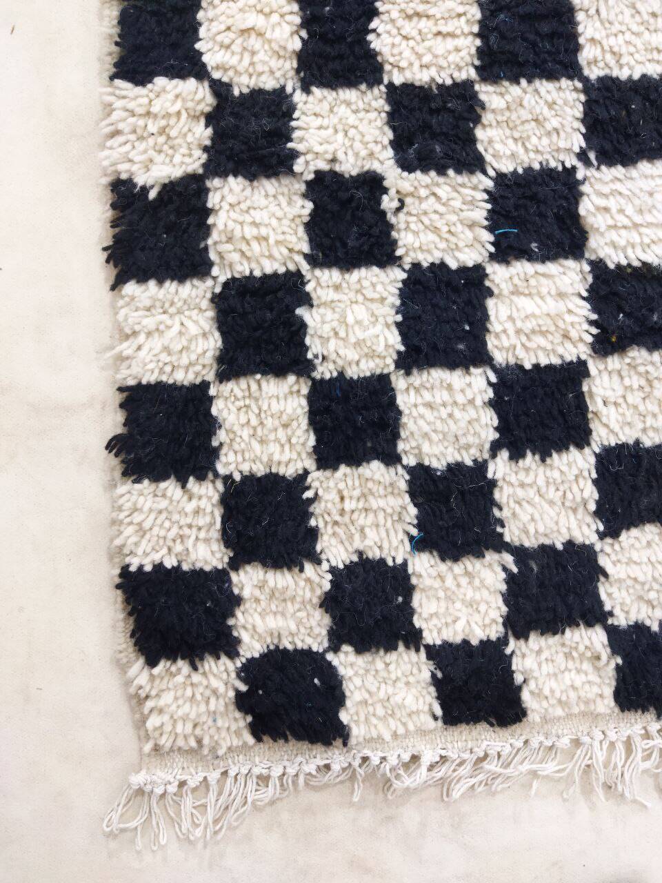 Handmade Moroccan Berber rug 156 X 100 CM