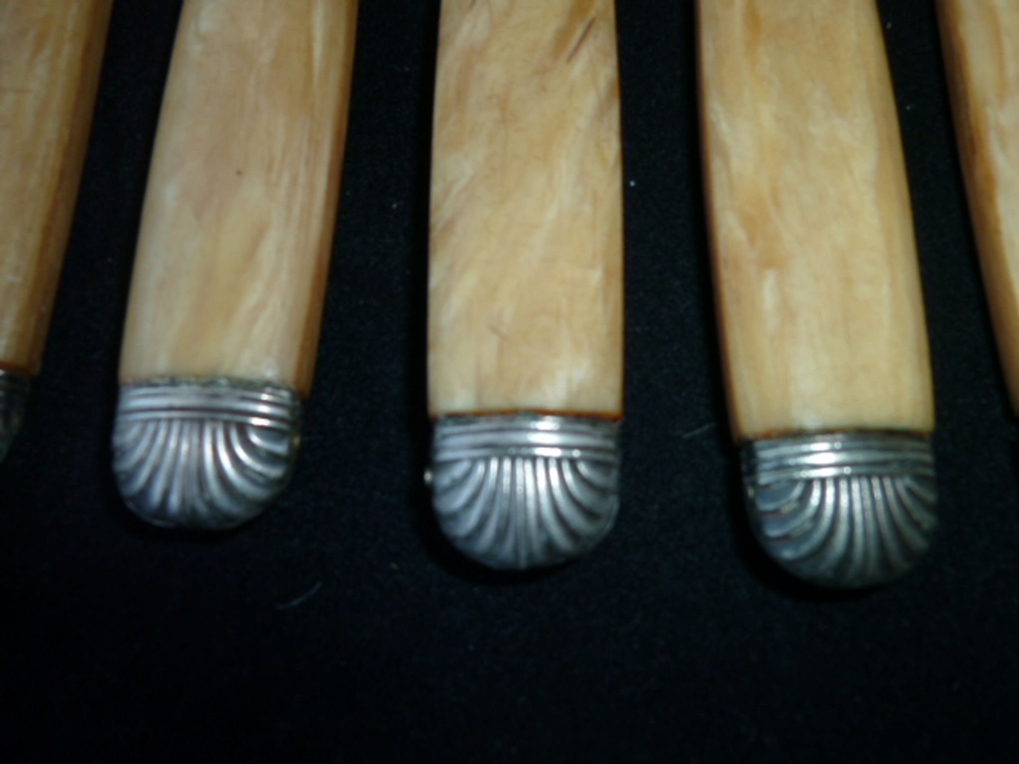 Set of 6 table knives Inoxidable steel and horn Stamped Châtellerault