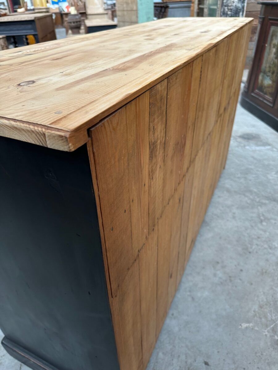 Workshop furniture from the early 20th century.