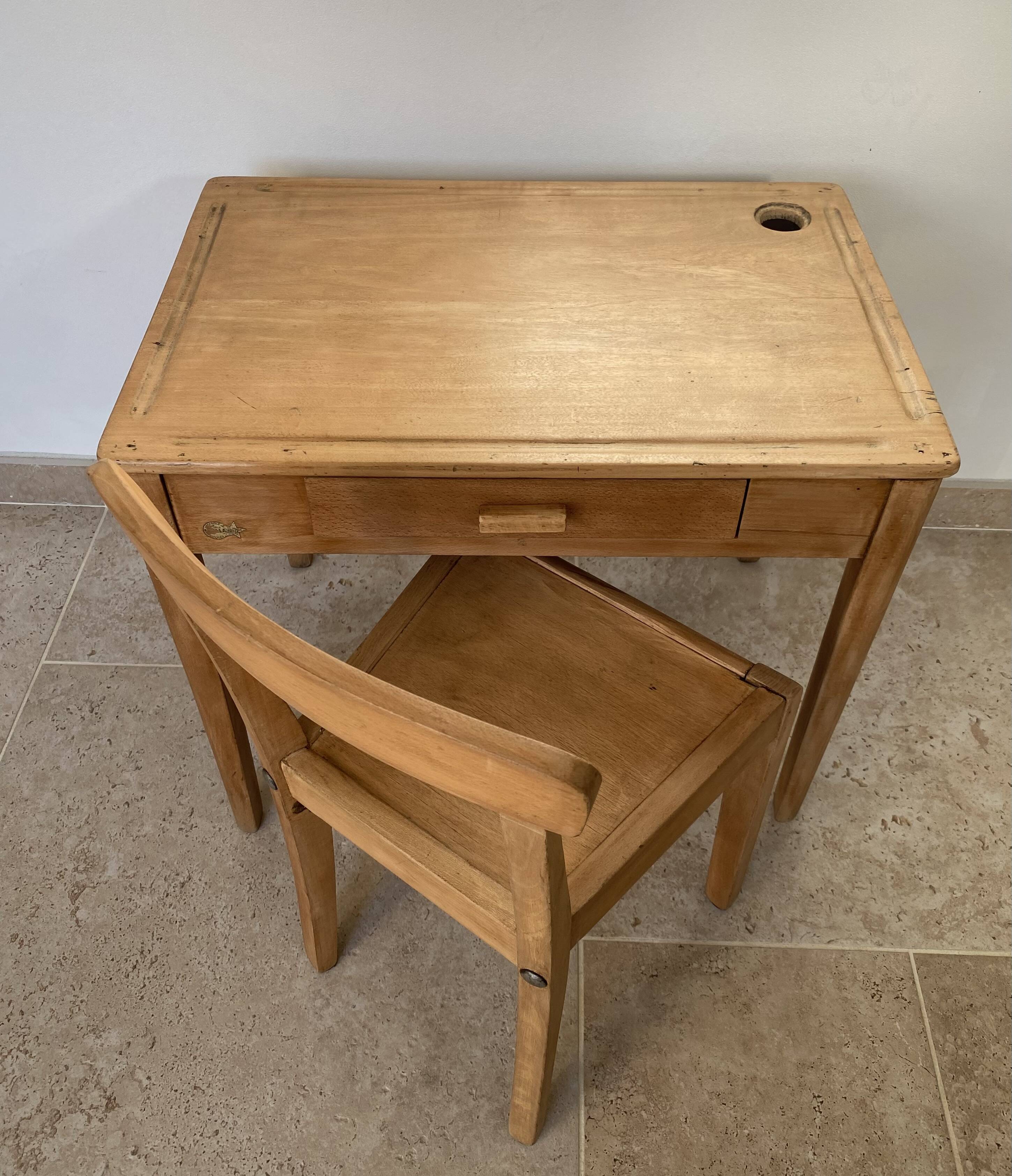 Bureau enfant et sa chaise