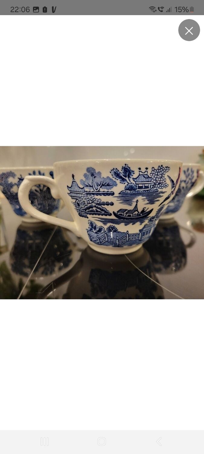 4 English porcelain cups