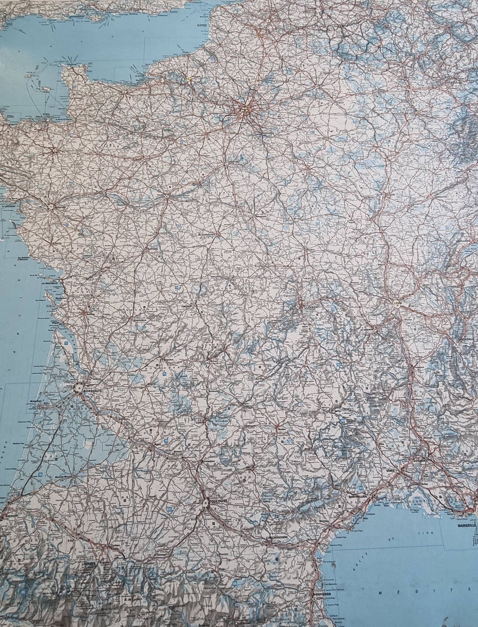 Framed vintage "Michelin" road map from the 80s, 111 cm x 100 cm