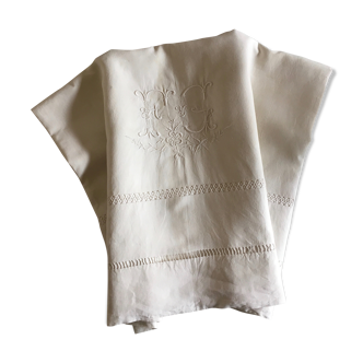 Drap en toile de lin froid brodée monogramme FG ancien début 20e