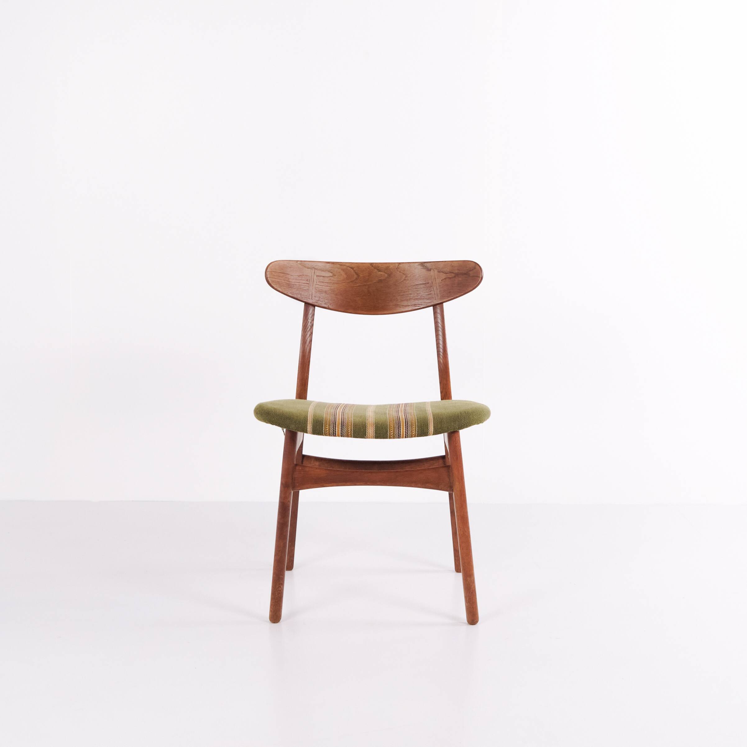 Set of 6 dining chairs – Hans J. Wegner – Model CH30 – Teak & Oak – 1950s