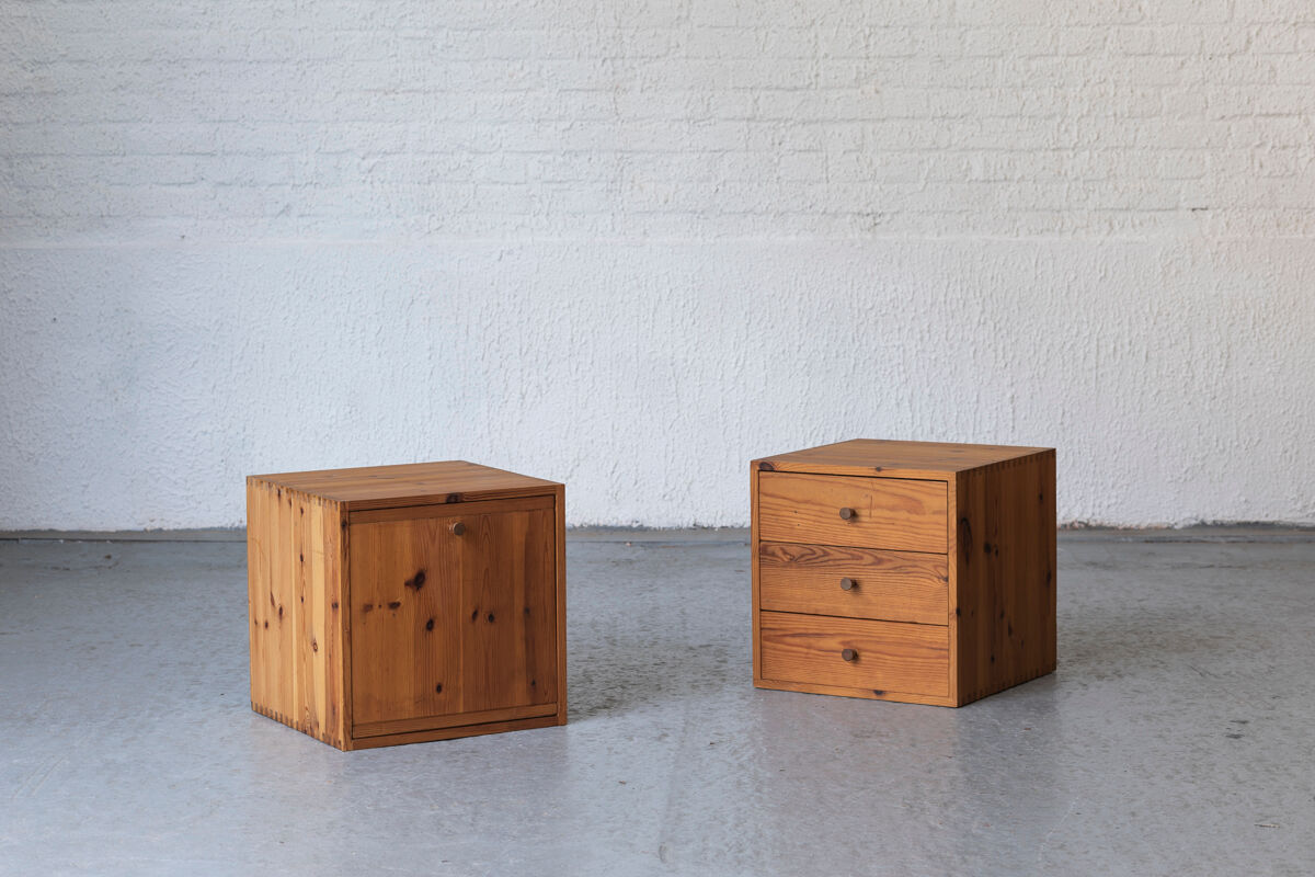 Set of 2 pine cube cabinets in the style of ate van apeldoorn, dutch design, 1960’s