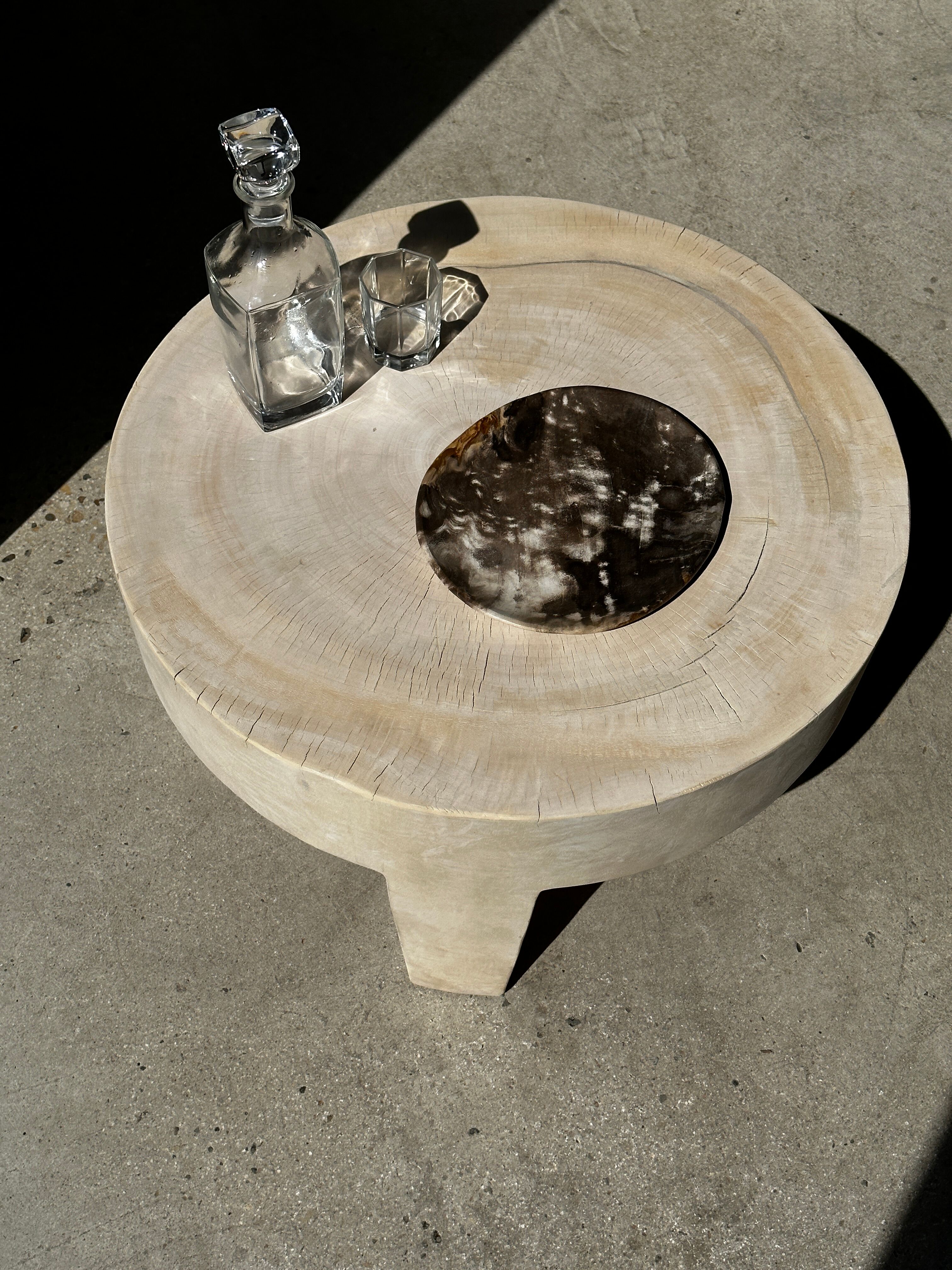 Dish in petrified wood