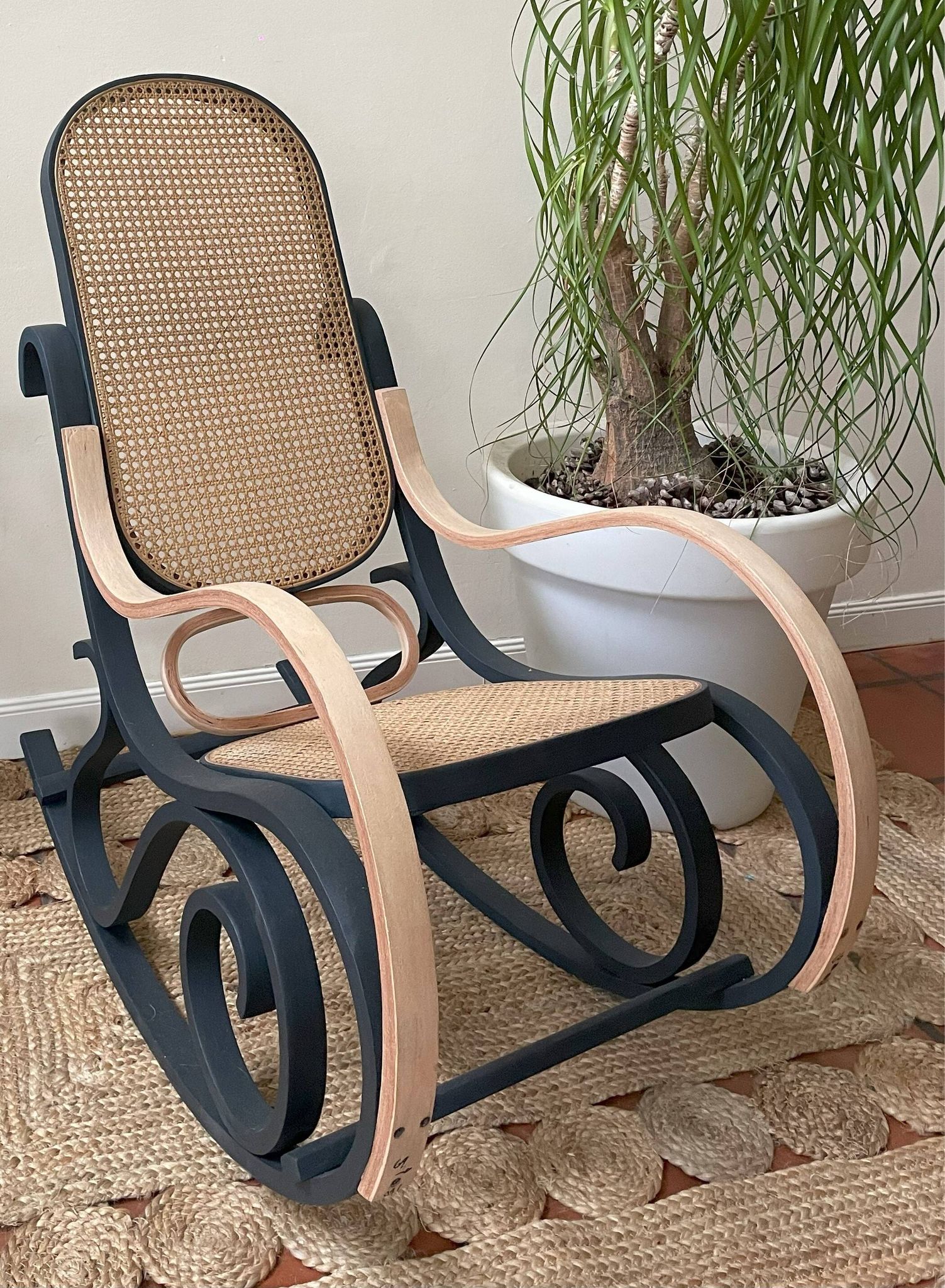 Fauteuil à bascule Bentwood gris Paris/brut