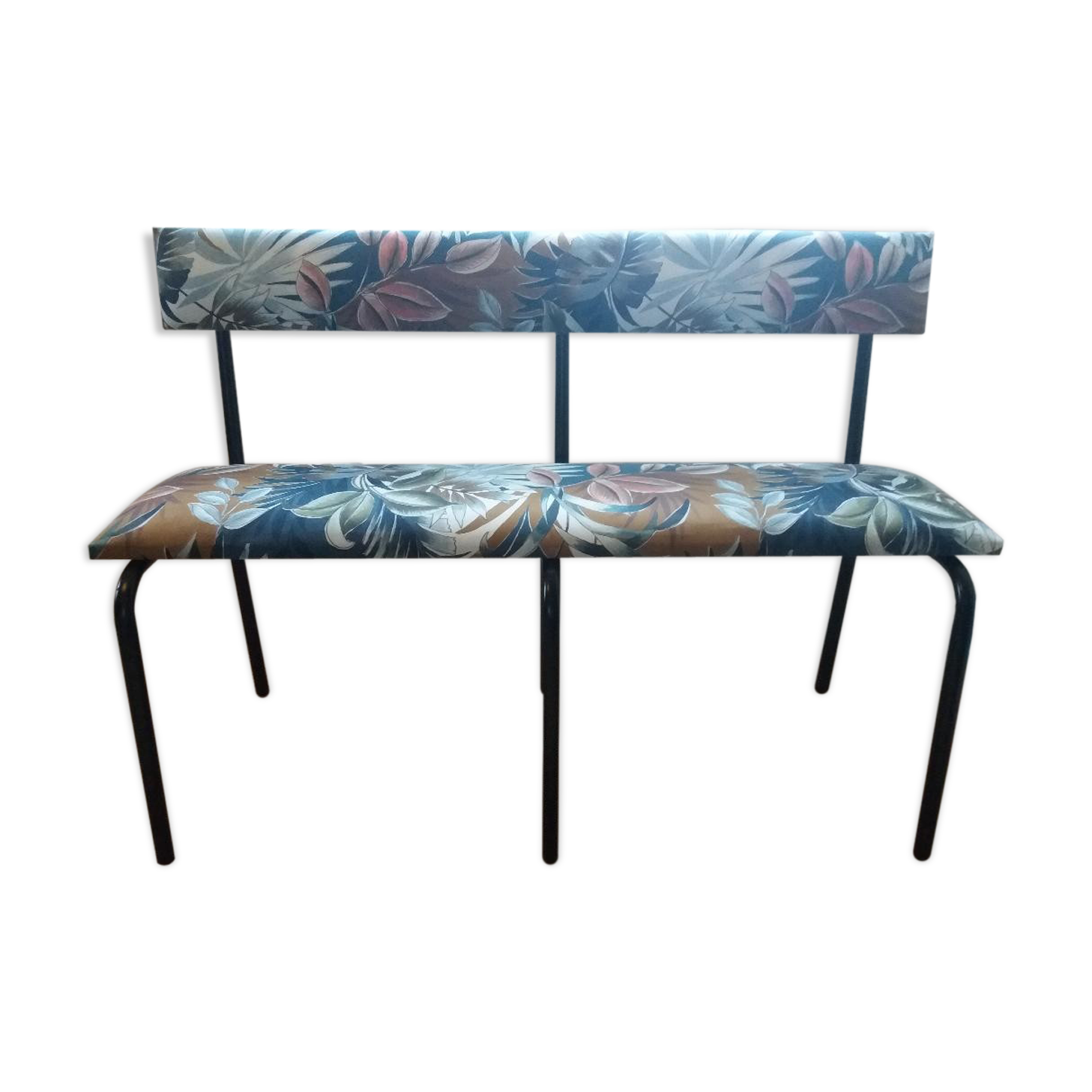 School bench flowers