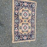 Small Persian wool rug 60x40cm