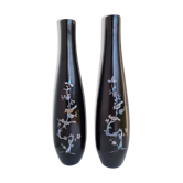 Vases laqués noir