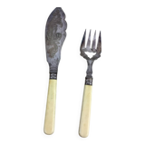 Antique fish service