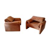 Paire de fauteuils modèle Maralunga de Vico Magistretti