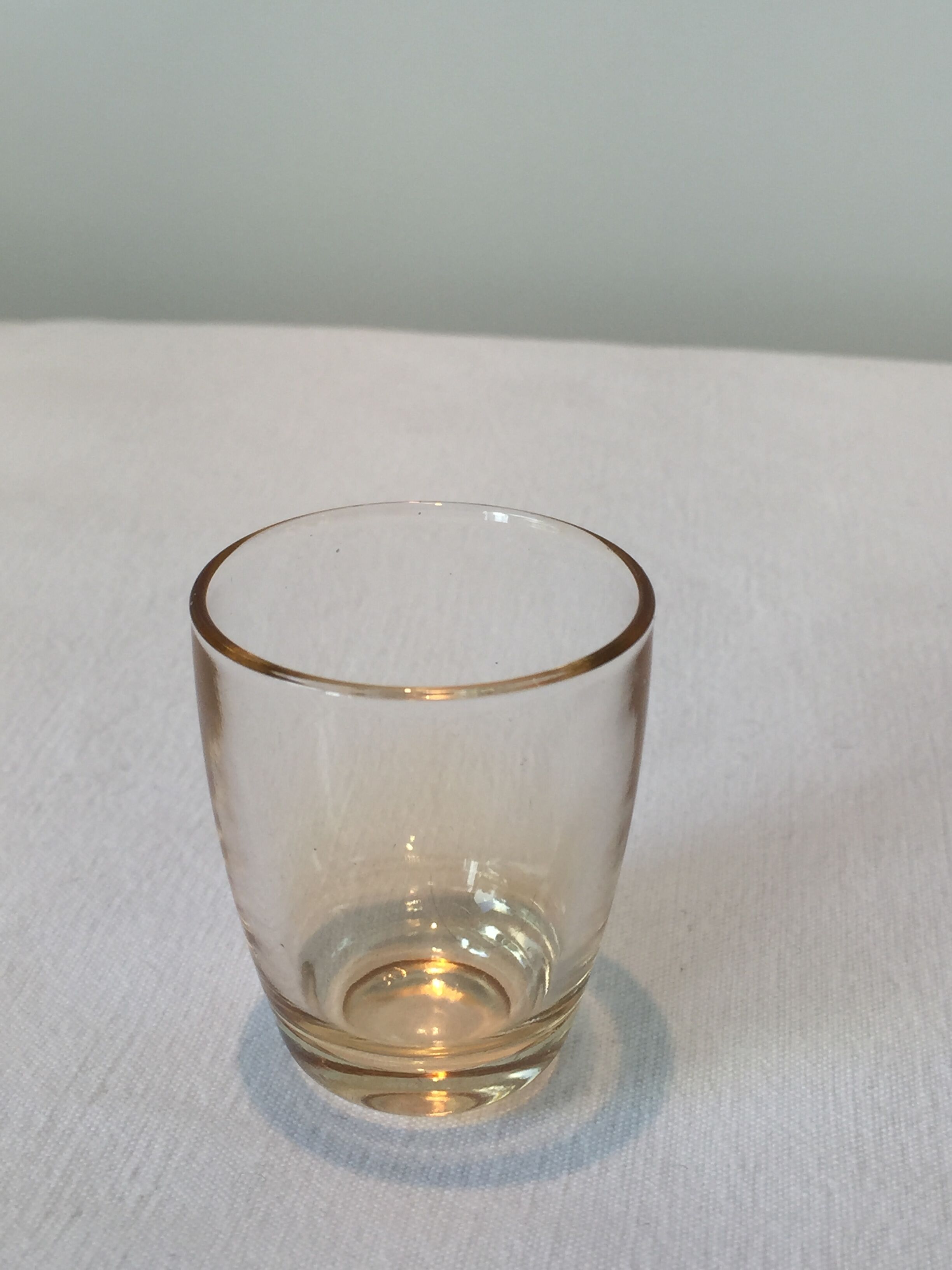 Lot of 6 shot glasses smoked with their metal holders