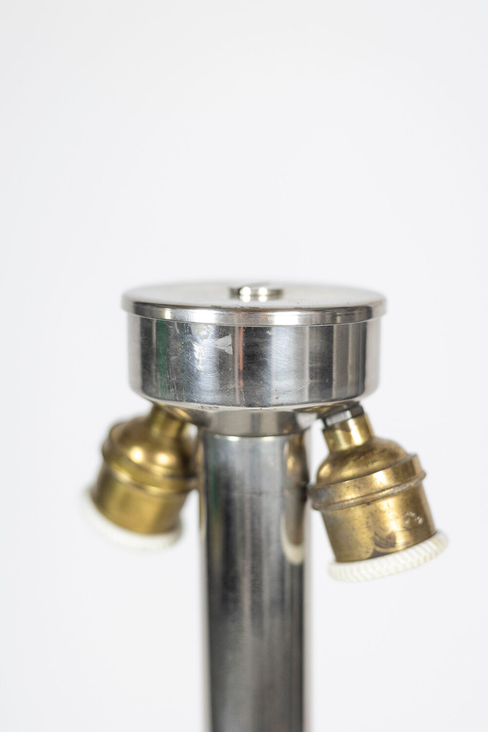 Sculptural lamp in chromed metal, 1970s