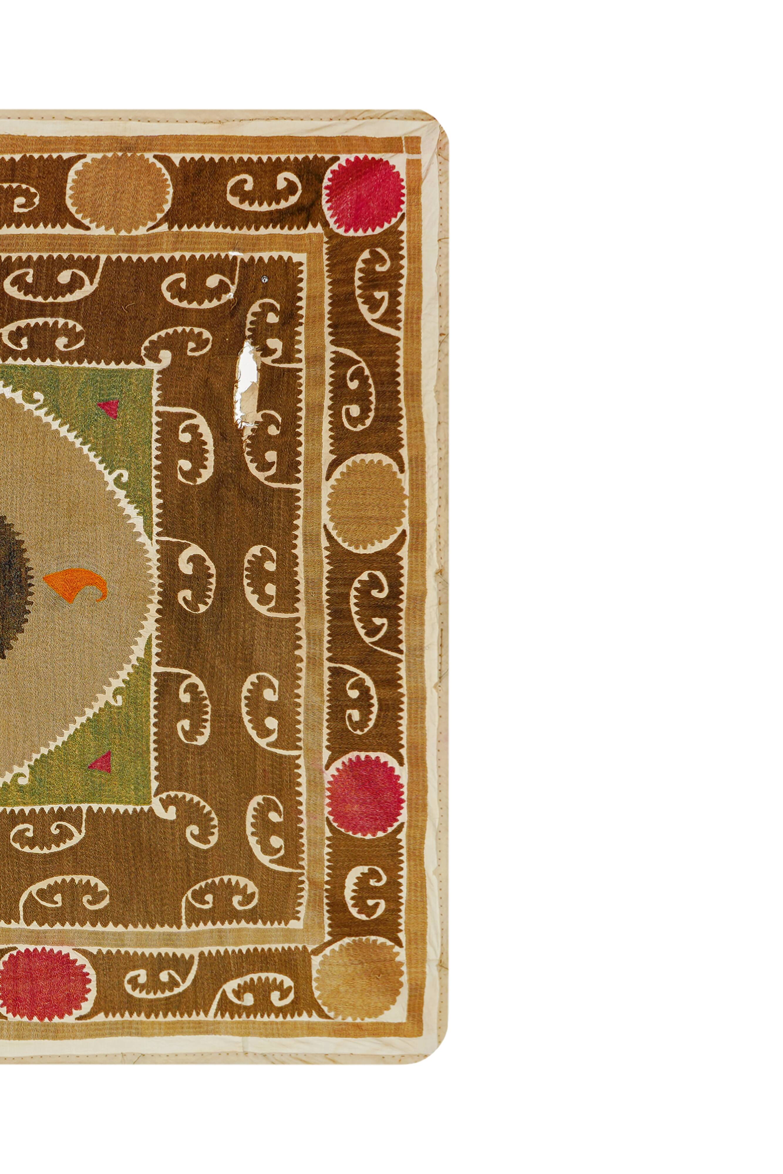 Vintage Turkish hand-knotted rug 107x126 cm