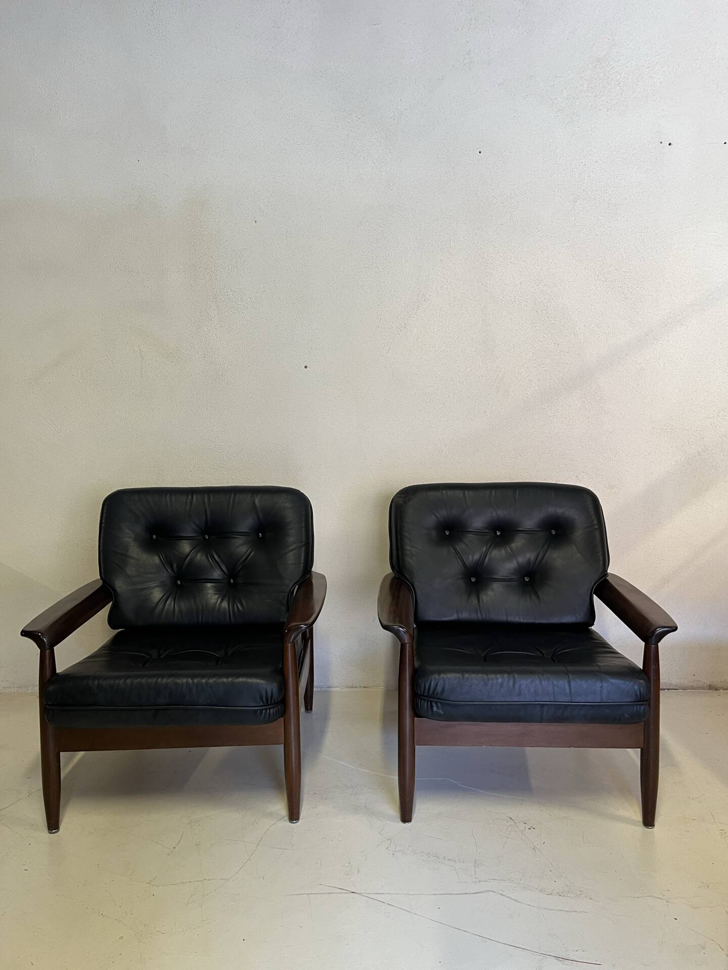 Paire de fauteuils scandinave danois