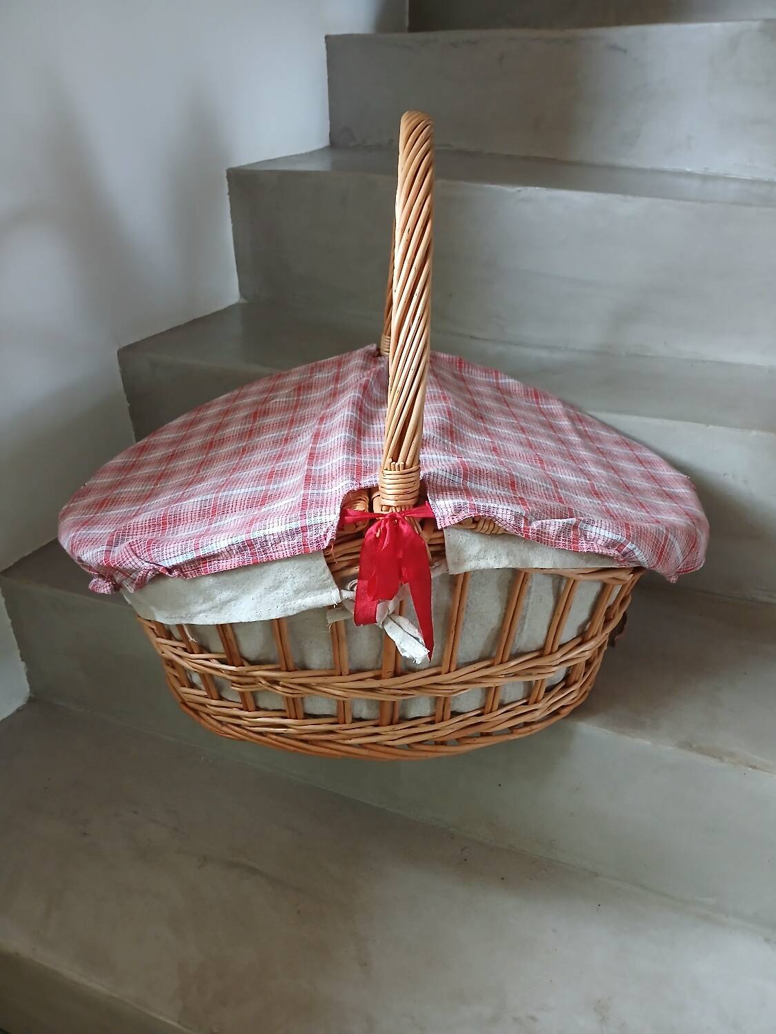 Panier à pique-nique ancien