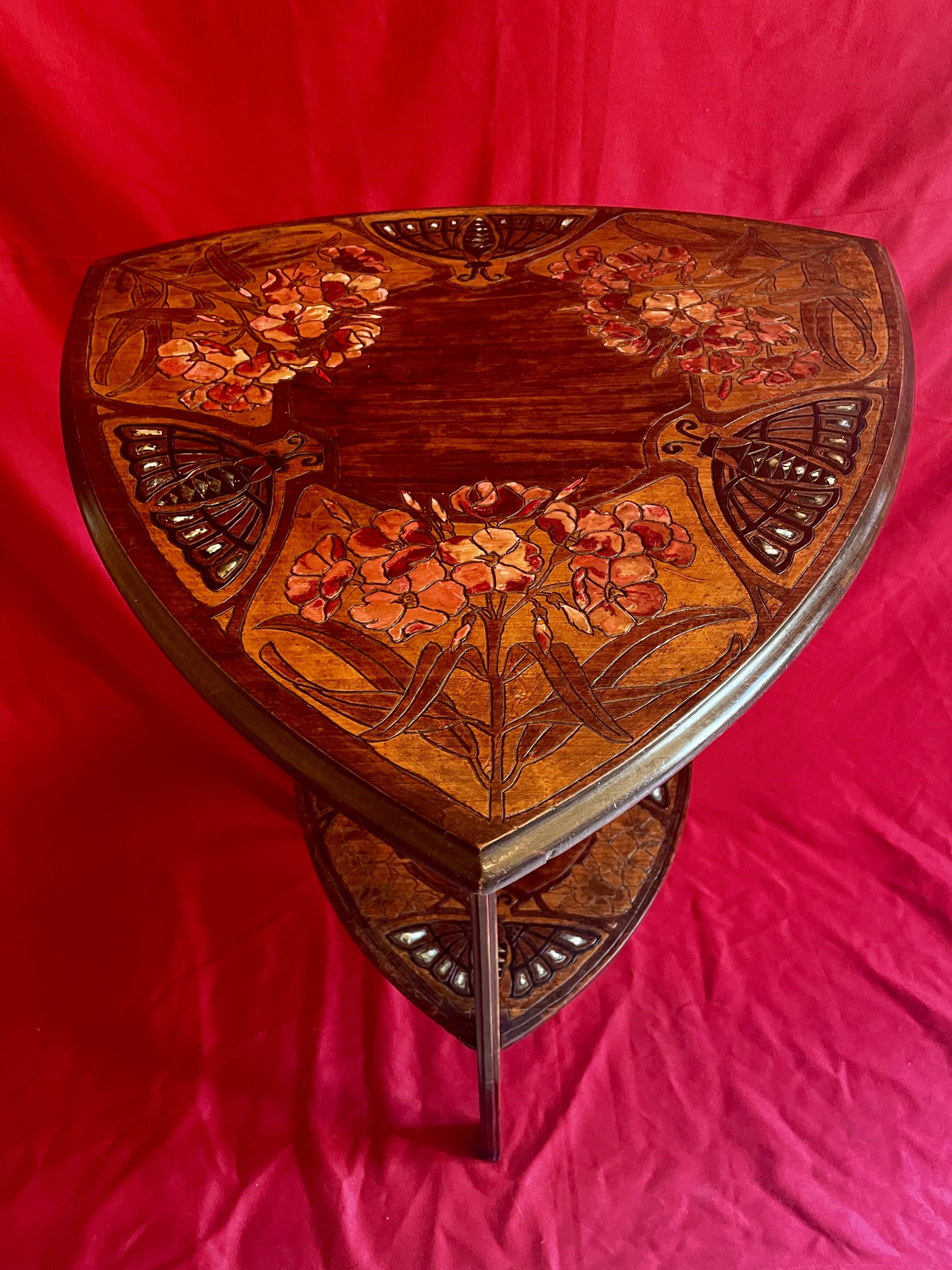Art Nouveau pedestal table/side table, 1930s
