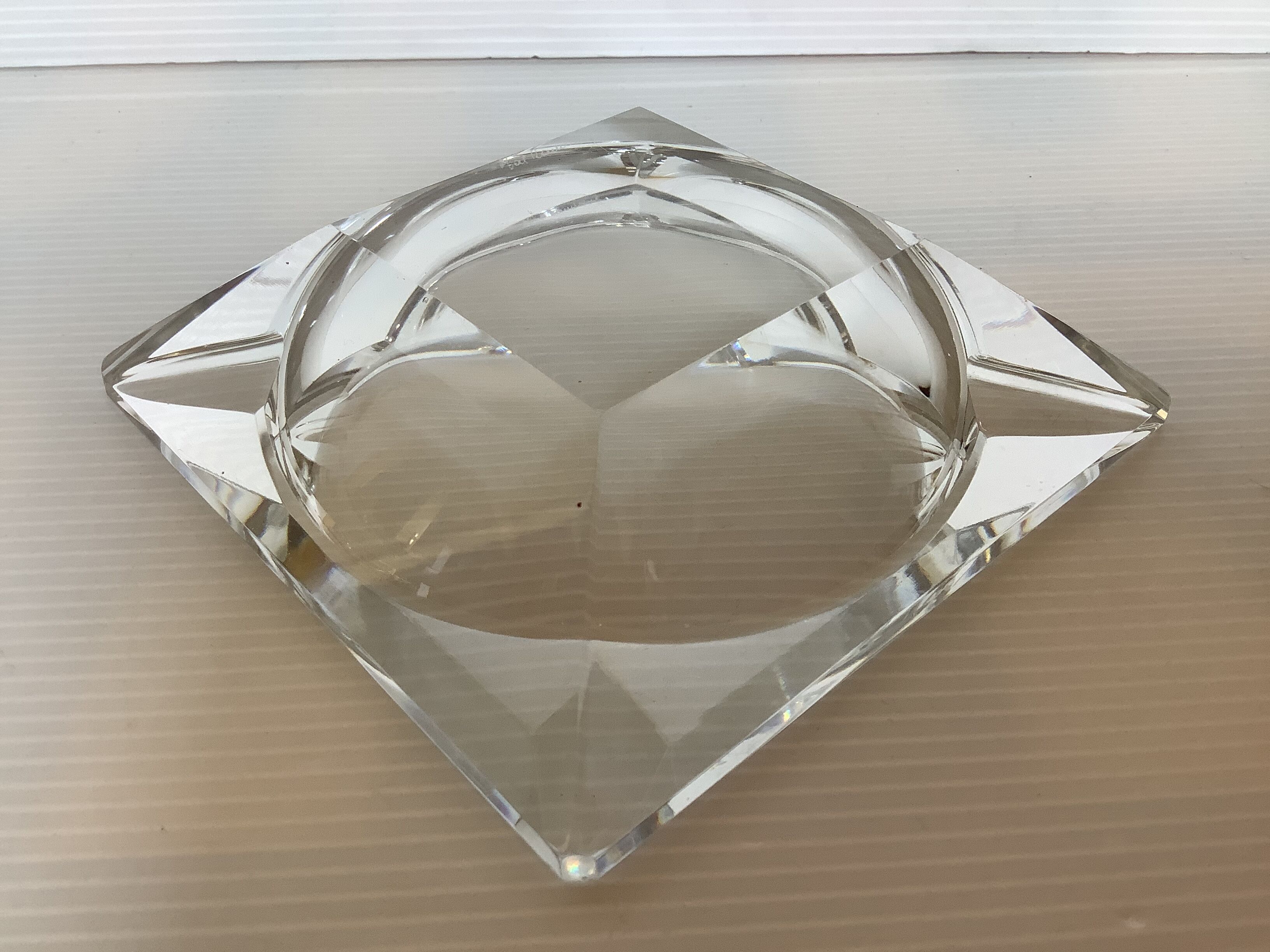 Empty ashtray pocket val saint Lambert