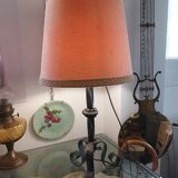 Wrought iron lamp to pose