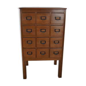 Meuble d'apothicaire