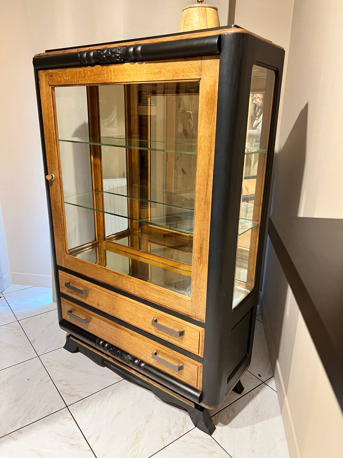 Art Deco display cabinet