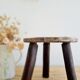 Petite tabouret tripode - porte plantes tripode en bois