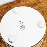 Vintage polychrome box'70 made of Delft ceramic. In perfect condition.