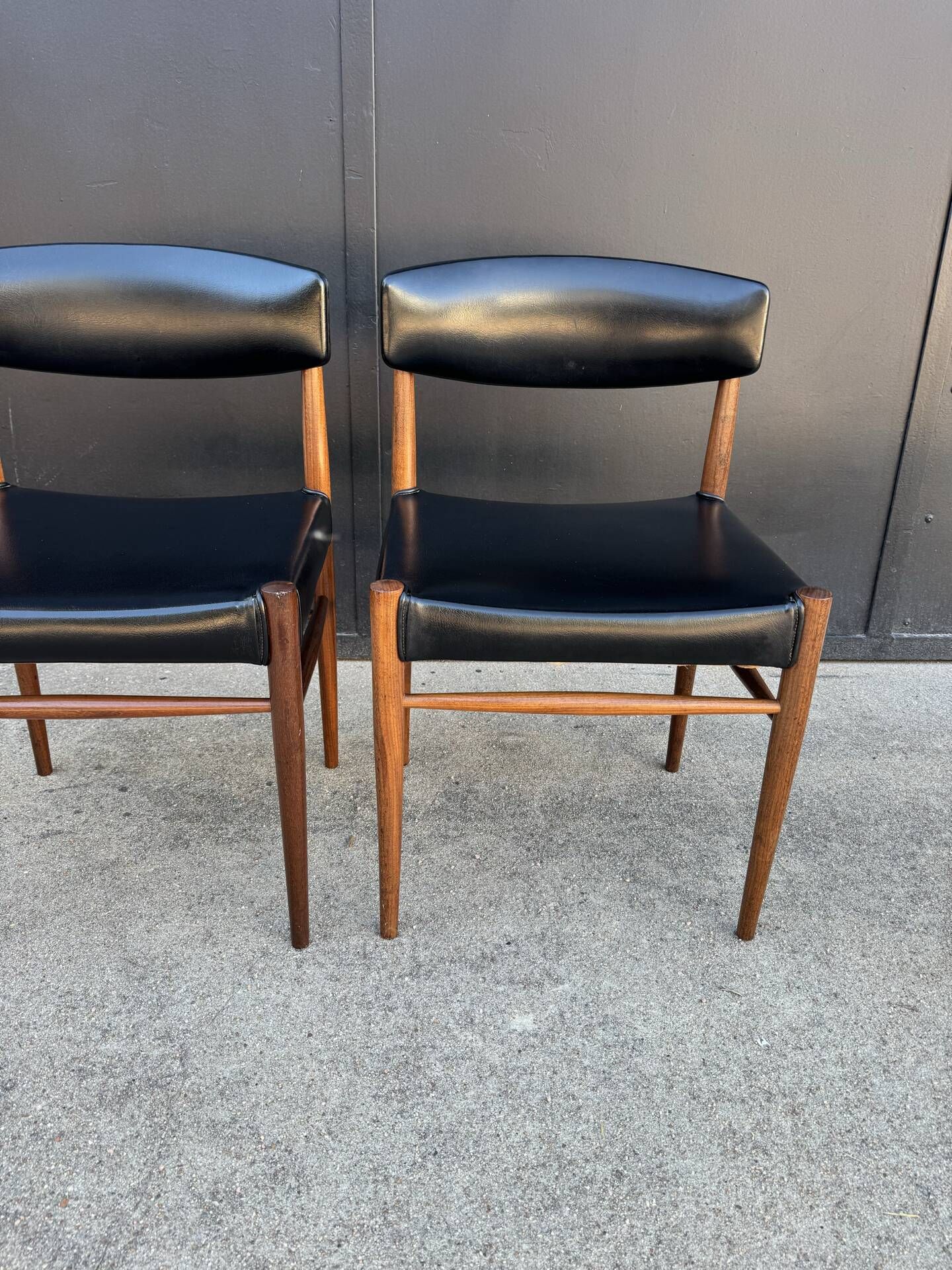 Chaises style scandinave années 60