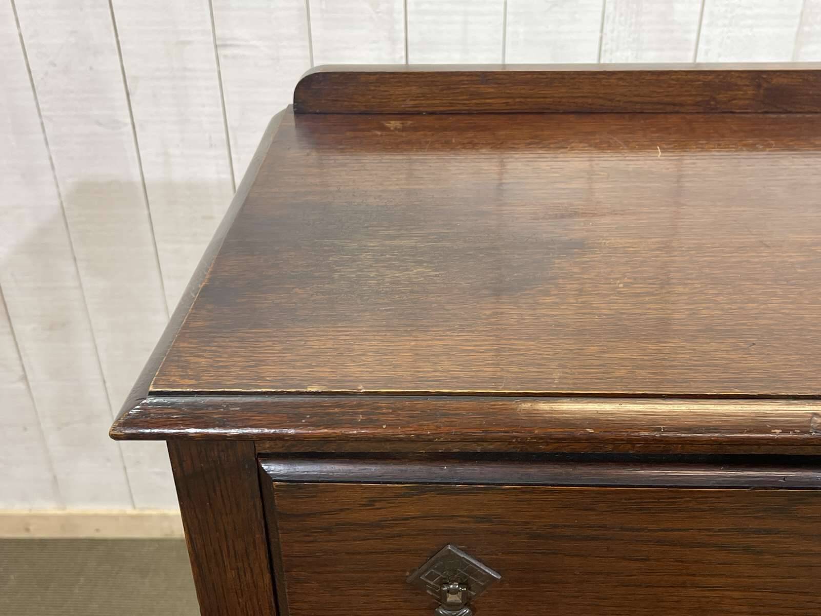 1930s English oak chest of drawers