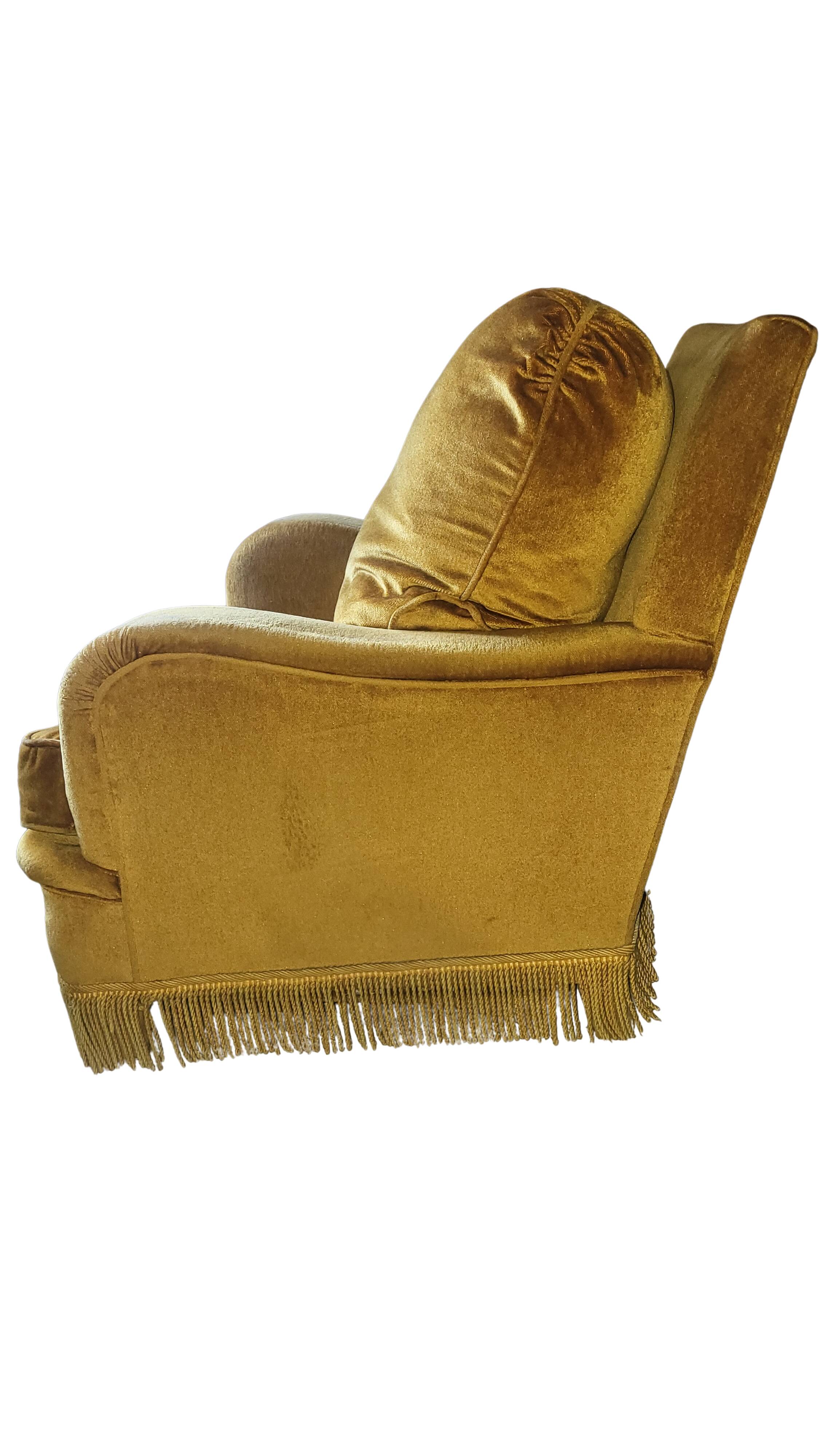 Pair of vintage gold velvet armchairs - excellent condition