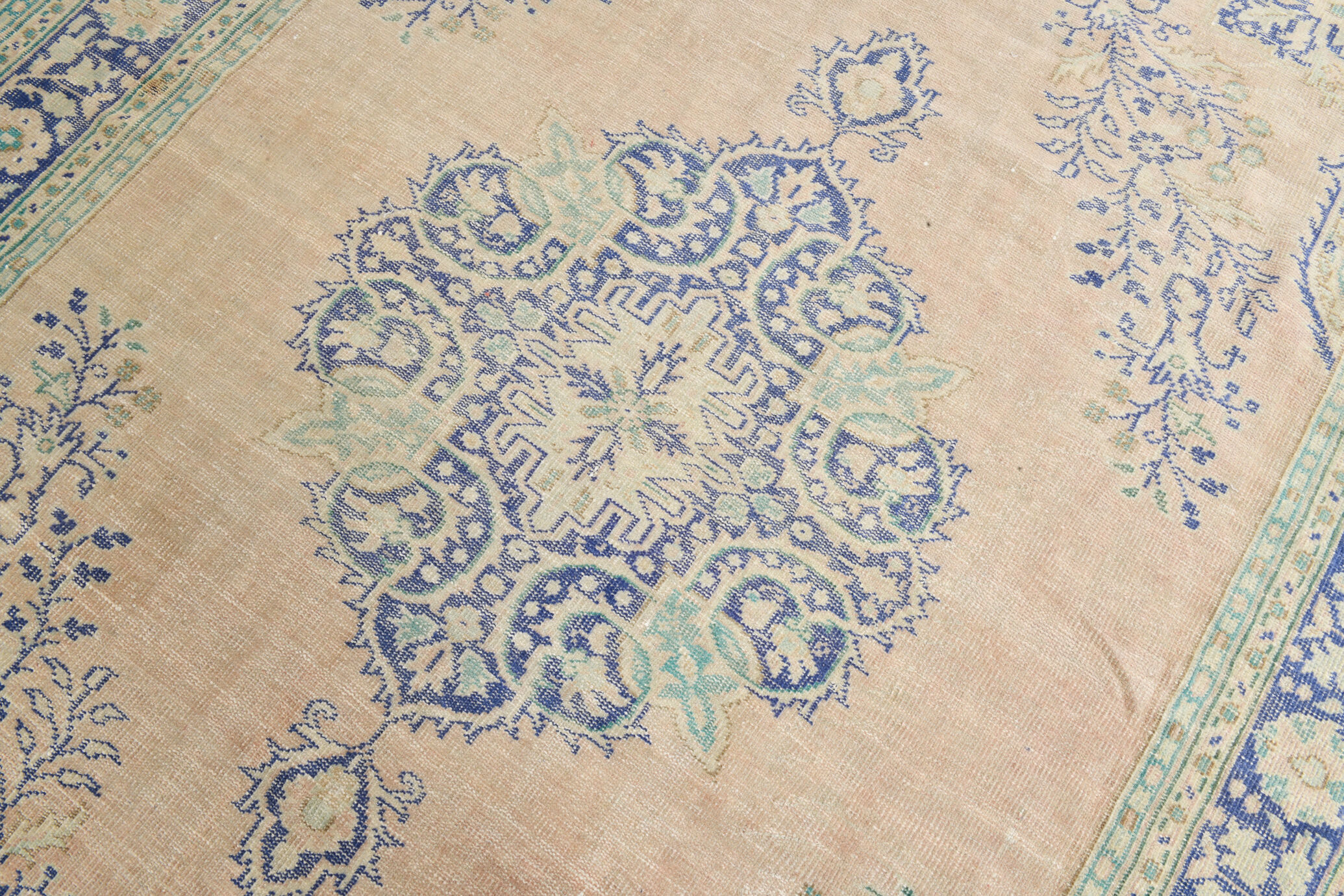 8x11 Oversize Classic Persian Rug, 230x328Cm