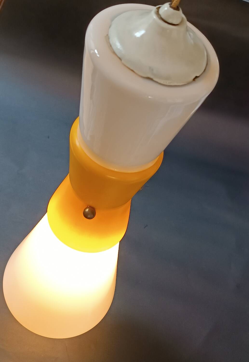 White and yellow opaline diabolo pendant light