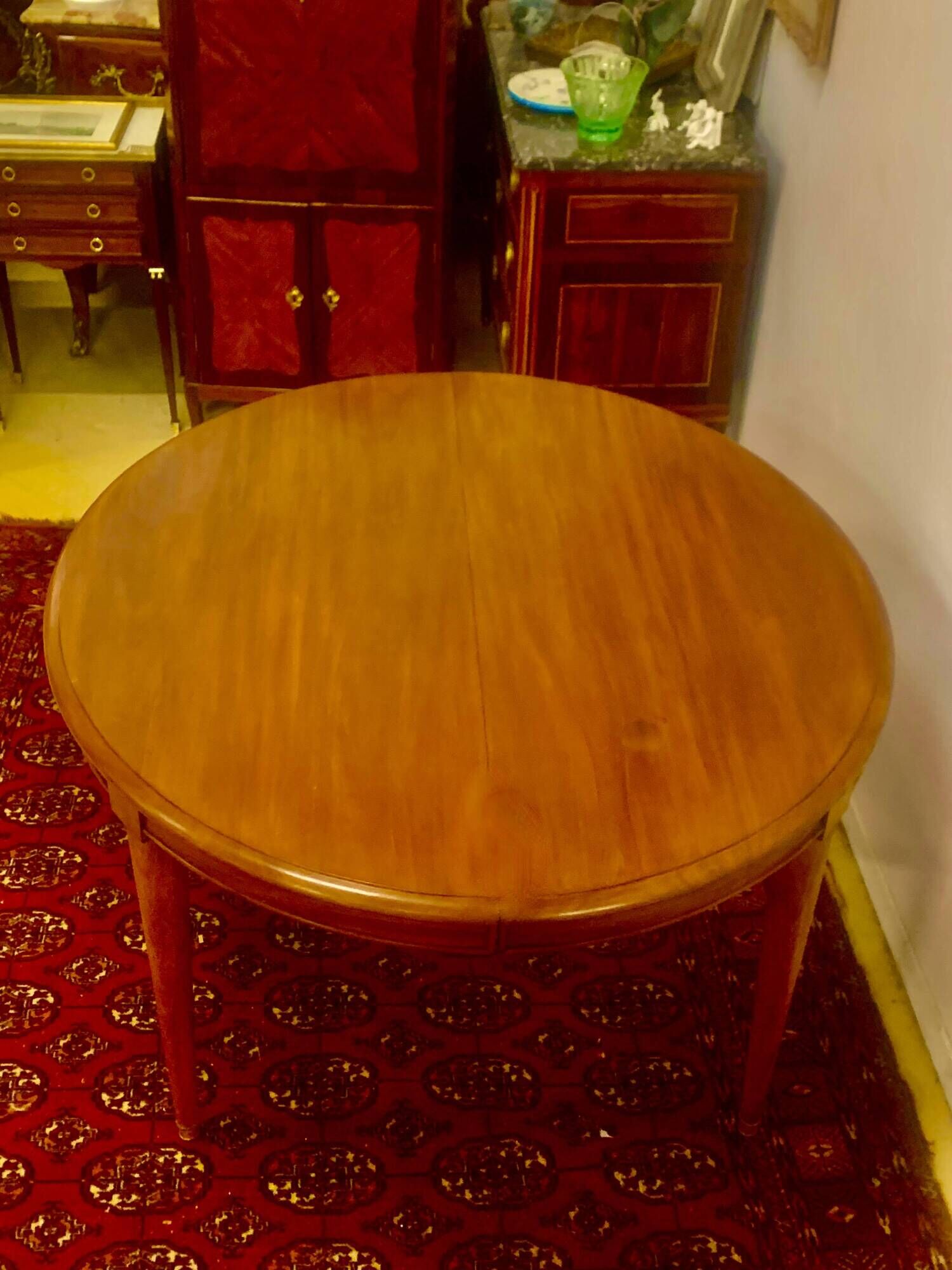 Oval table with 4 extensions, Louis XVI style, 10/12 people