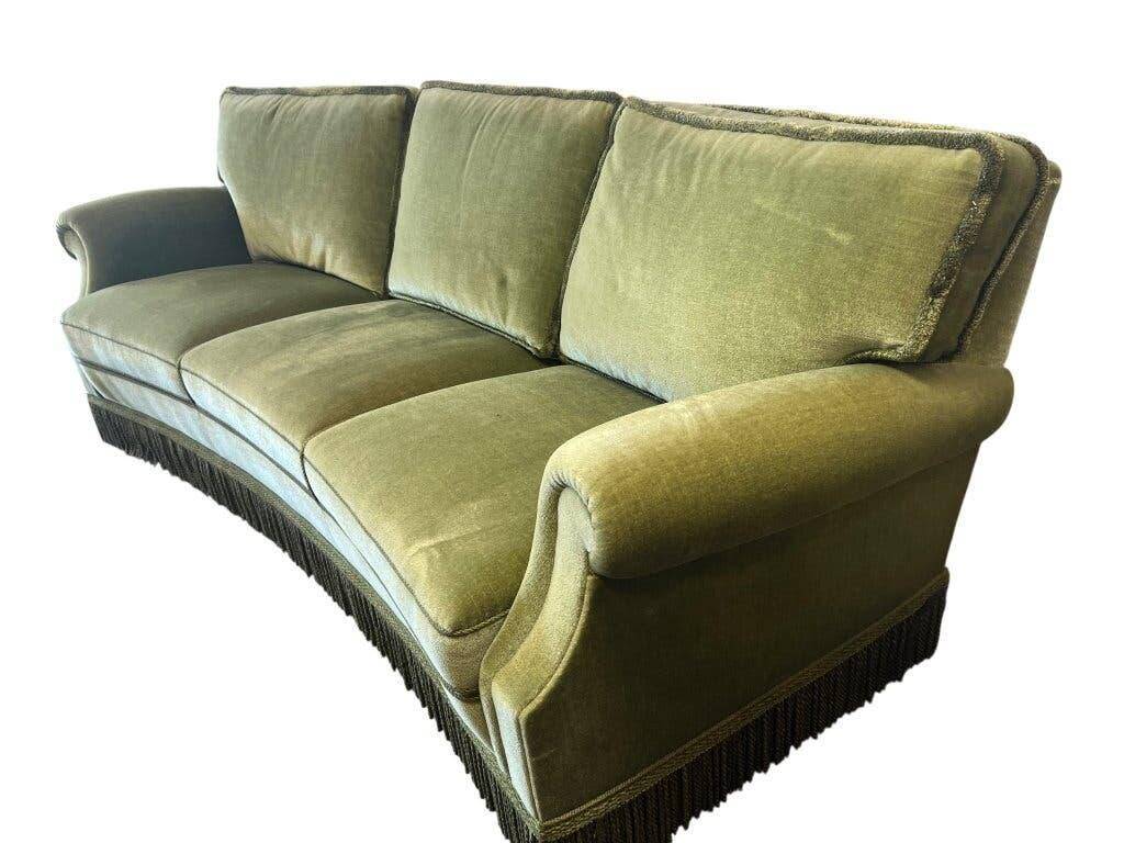 Canapé/fauteuil trois places vintage vert olive à franges