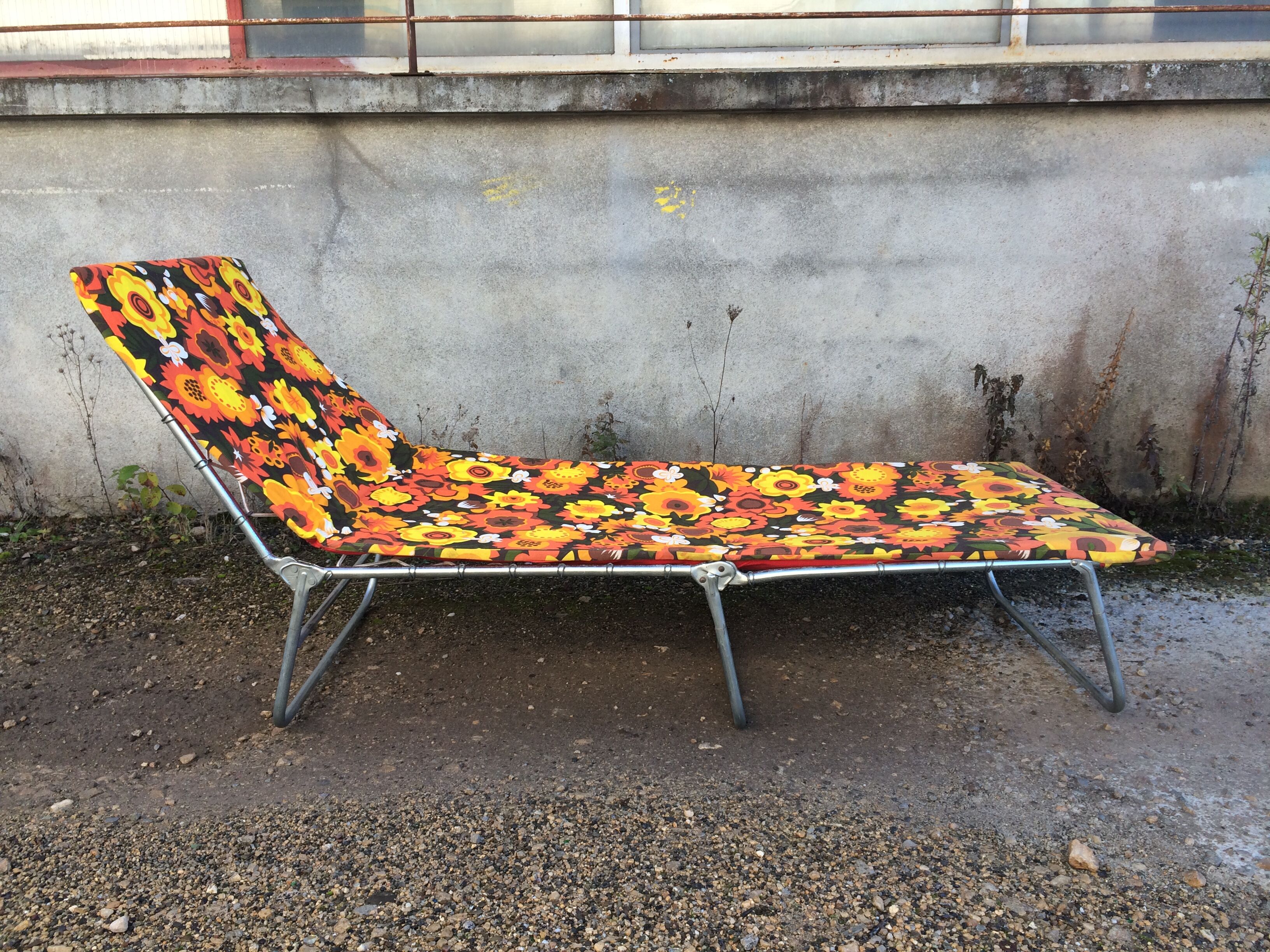 Flower sunbed long chair, vintage 70s, folding