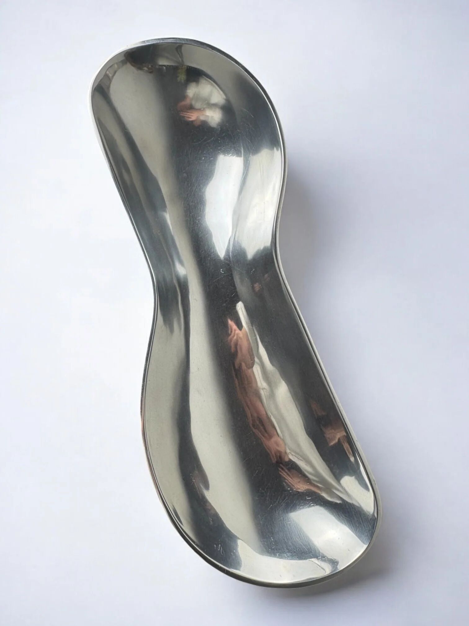 Centre de table biomorphique, aluminium massif, Espagne, années 1980