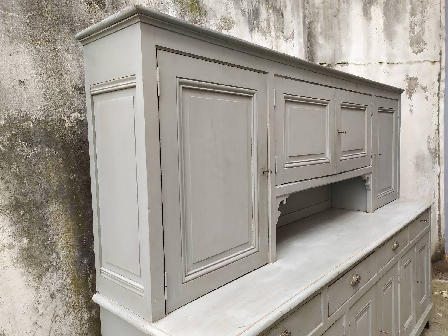 Gray patinated kitchen cabinet