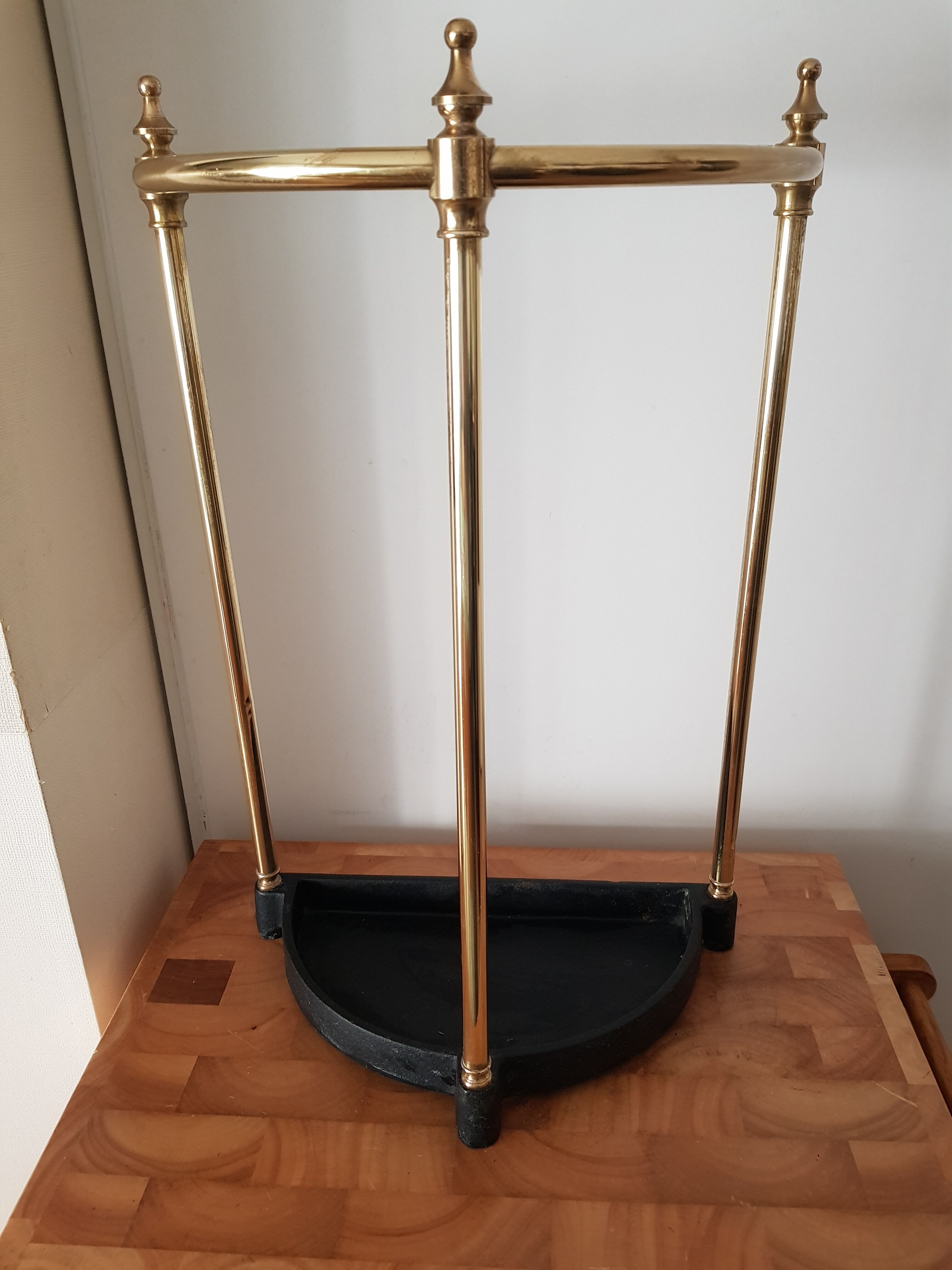 Brass umbrella holder