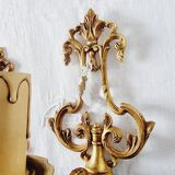 2 bougies antiques en bronze et cristal de roche et appliques à une lumière dans un style classique