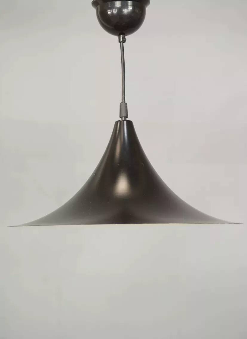 Black lacquered metal pendant light