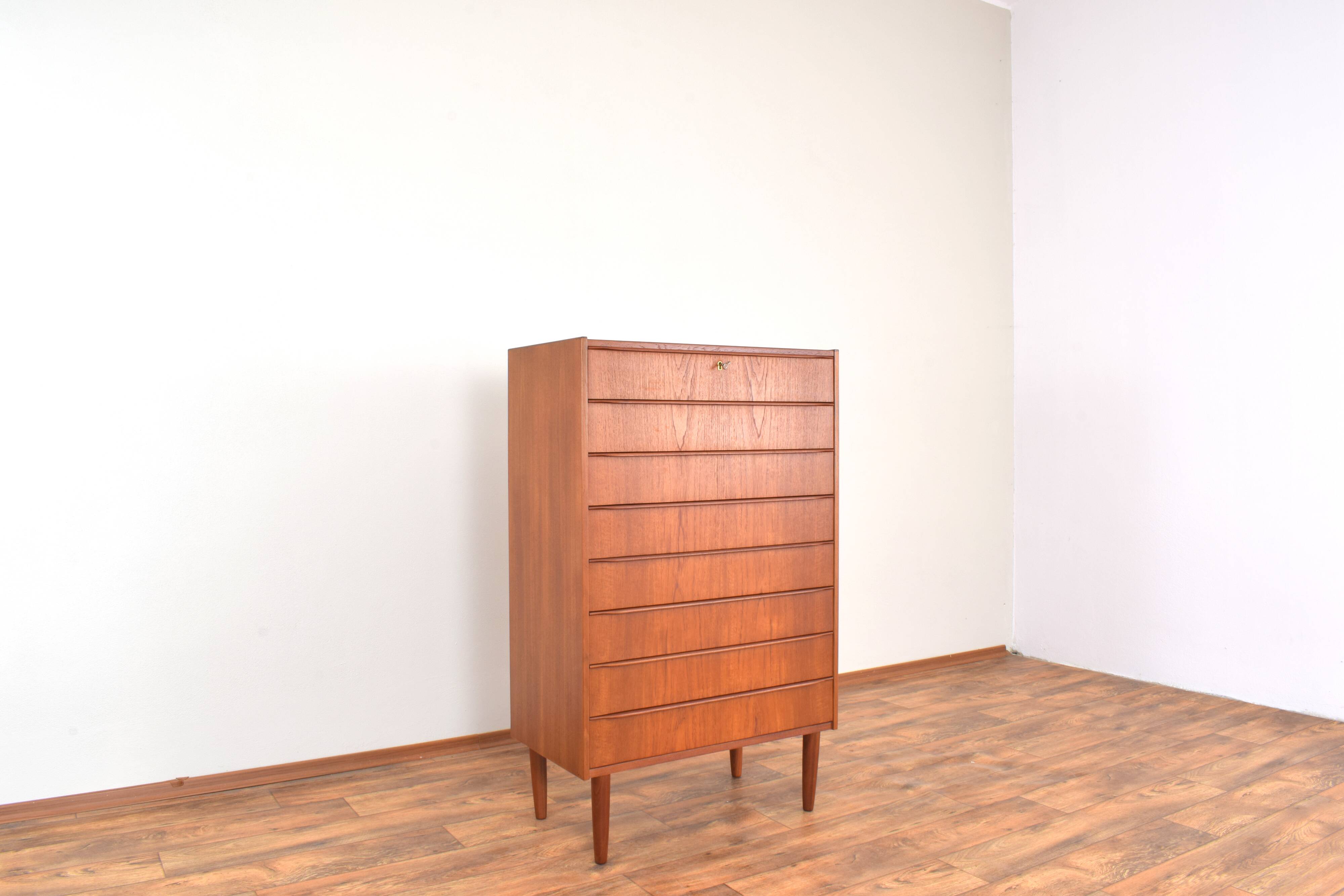 Mid-Century Danish Teak Chest of Drawers, 1960s.