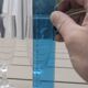 Lot de 2 flûtes à champagne / verres à dégustation gravés