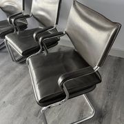 Set of 6 Uno chairs in grey leather on tubular chrome cantilevered frames