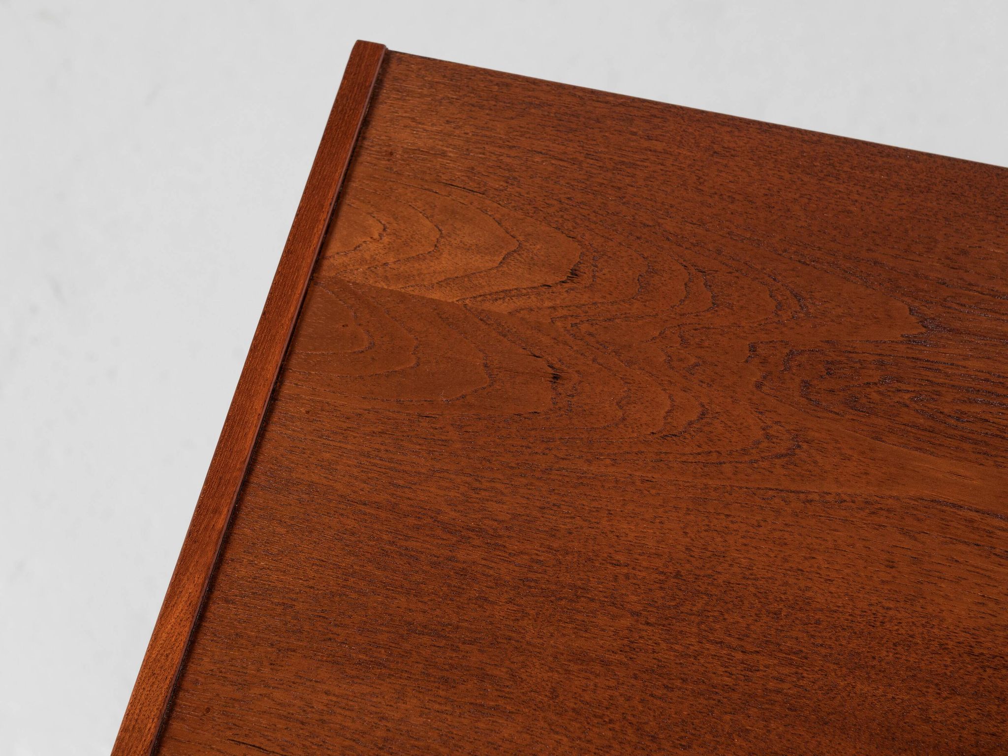 Midcentury Danish chest of 5 drawers in teak 1960s - long drawer handles