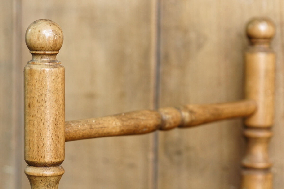 Mulched high chair, turned wood