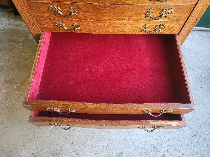 Cutlery furniture of the brand Ercuis in veneer oak