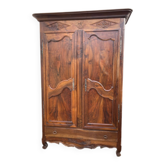 Grande armoire provençale Louis XV d’époque 18ème