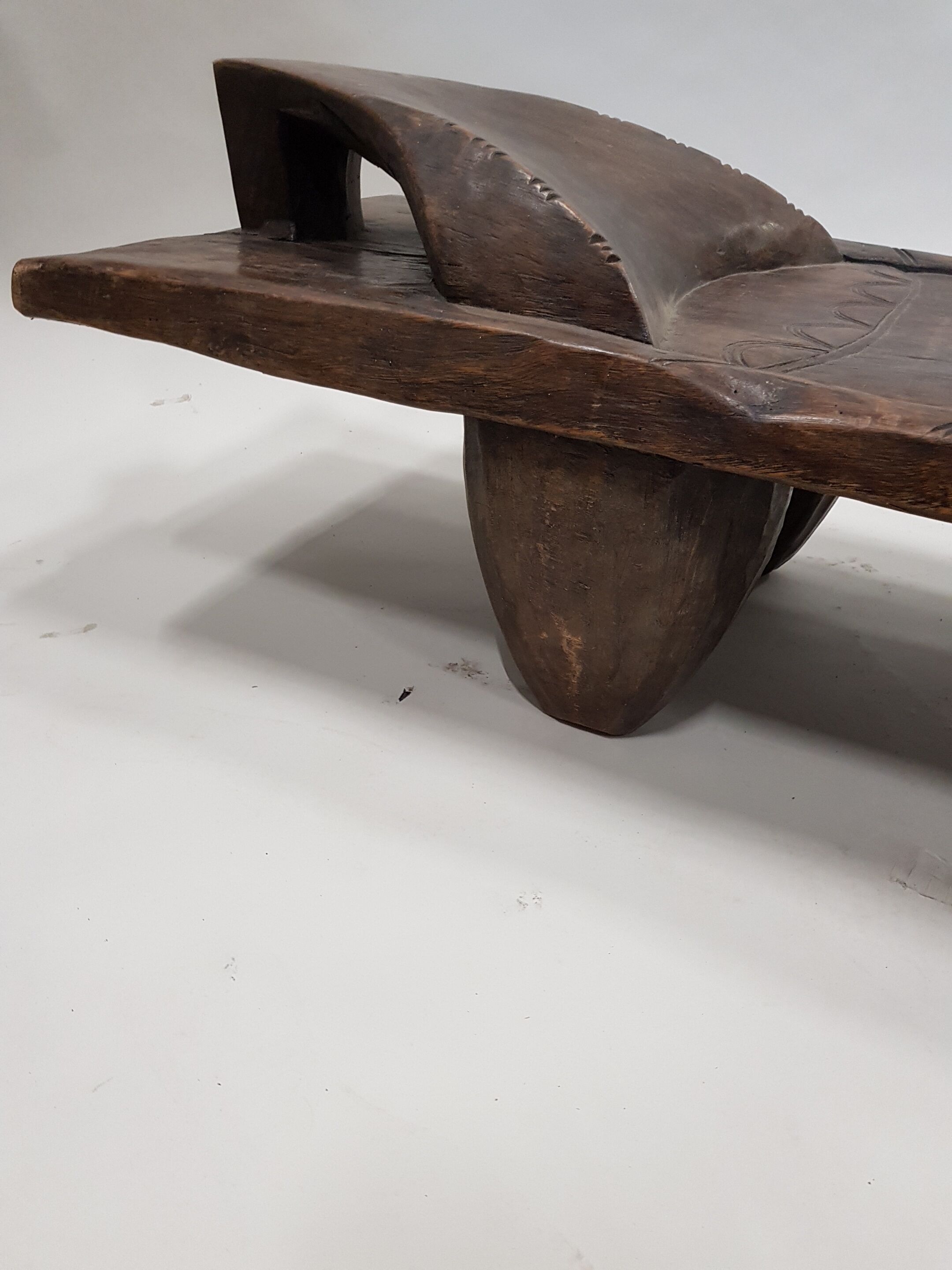 Senoufo bed from Ivory