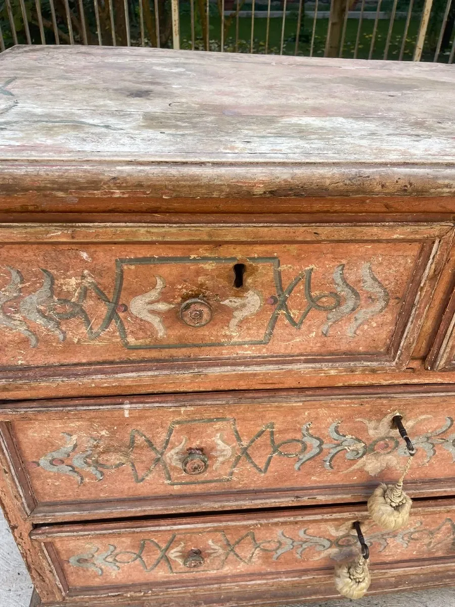 Antique wooden chest of drawers, Tuscany 17th century